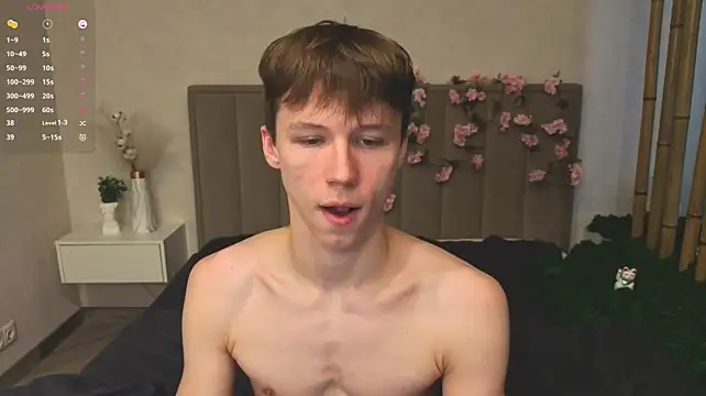 cuMte_boy: онлайн-секс-чат