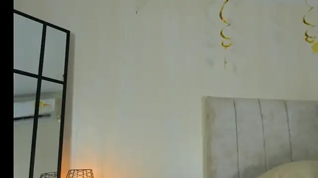 Chatroom XXX en direct de dantee_miller