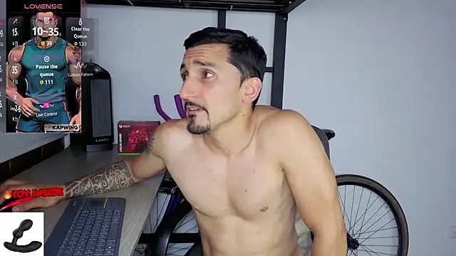 دردشة Marck_Muscle الجنسية المباشرة