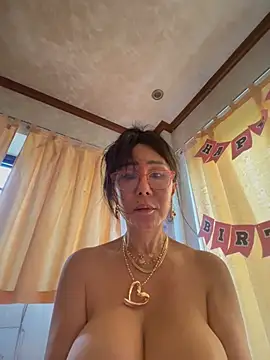 Sweetieme - @make me happy on my Special Day!