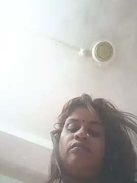 Princessroooh - Nude dance in public