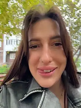 AleksandraRich - Dildo in the pussy+2fingers in the ass🔥