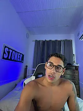 Jackson_stone élő XXX-chatje
