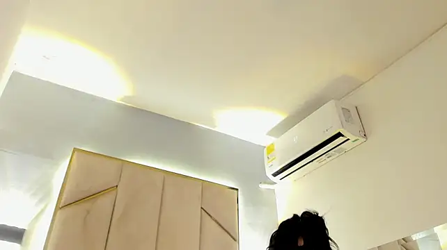 Britanymooree's Live XXX Chat