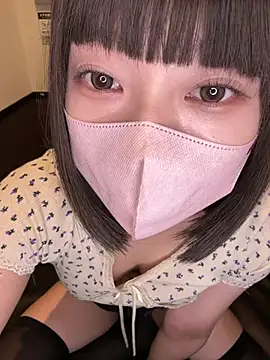 Ema_xx - おぱんちゅぽい確定❣️これ達成したらラッシュ挿入チケチャ確定❣️❣️