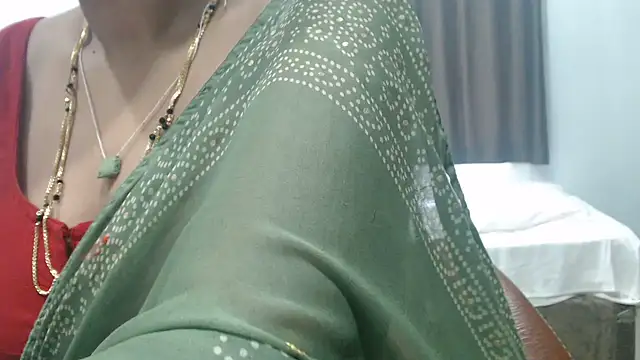 sunitha-3 live XXX chat