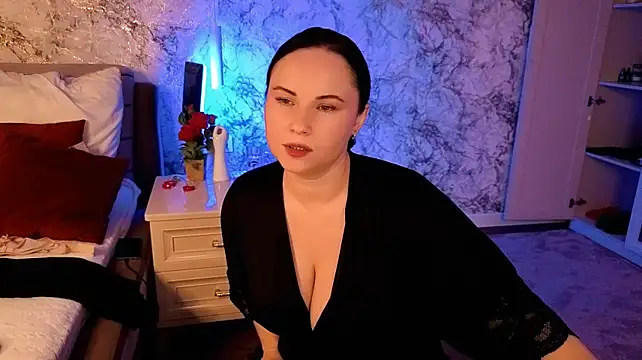 Juliamills - tits in oil