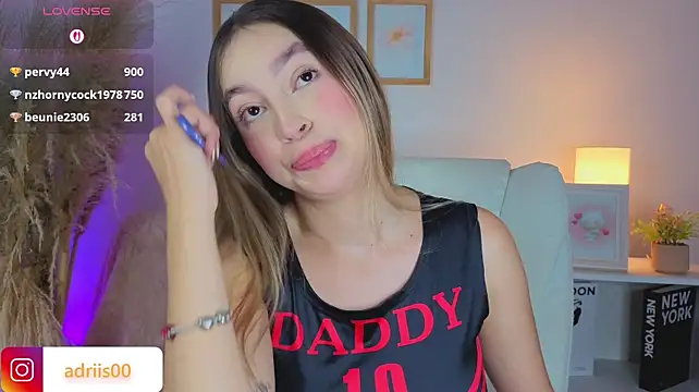 Shannel_moss__ - ride dildo+oil in my ass