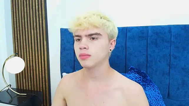 Онлайн чат XXX Ian_Stone