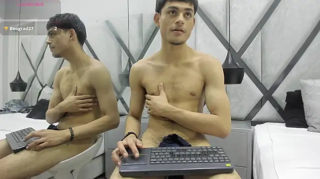 OliverMillerrn Live XXX chat