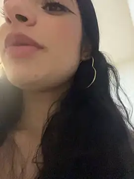 AlmaWhitmore - Topless! Oiled and Sexy! 🍒