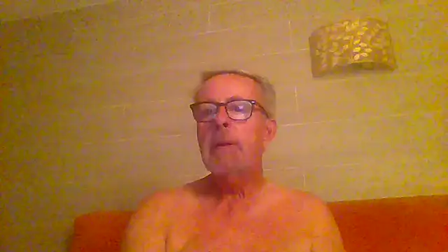 Chat XXX en directo de tuggy59