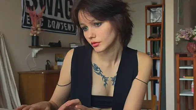 Kate_mikki: онлайн-секс-чат