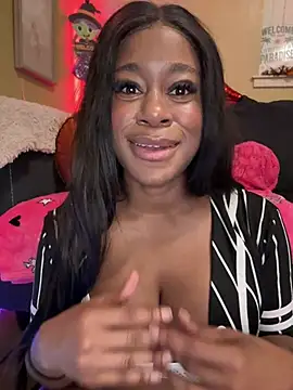 Chatroom XXX en direct de TikaMoonX