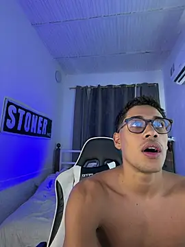 XXX chat uživo modela Jackson_stone