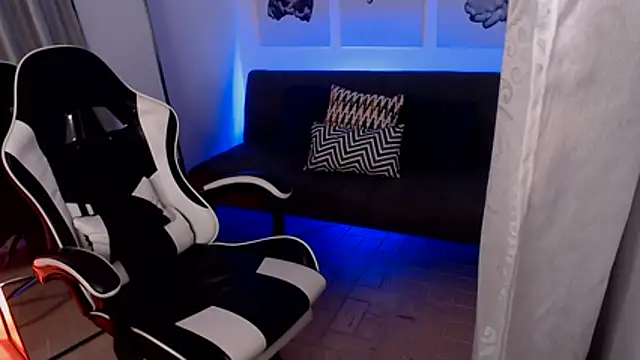 Nicola_hard – Naživo XXX chat