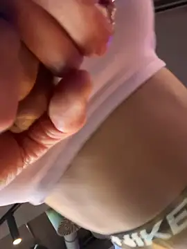 F3ckd0lllucy's Webcam Show