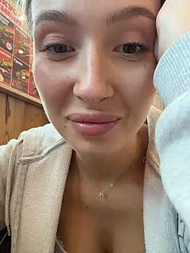 Coconut_milkn Live XXX chat