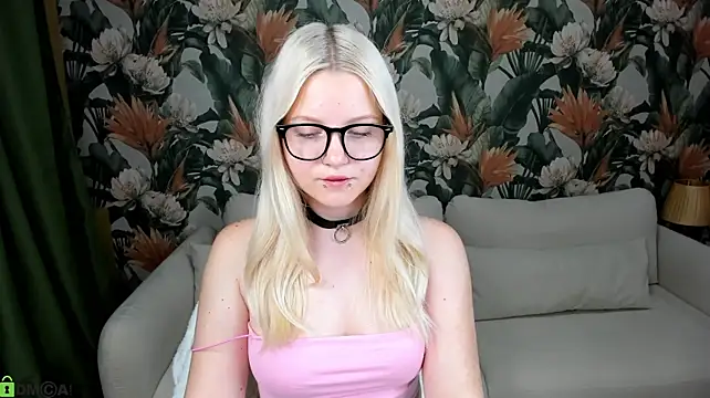 Velvet-Lun – Naživo XXX chat