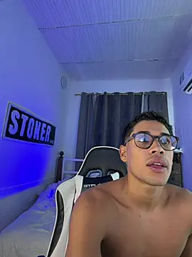 Chatroom XXX en direct de Jackson_stone