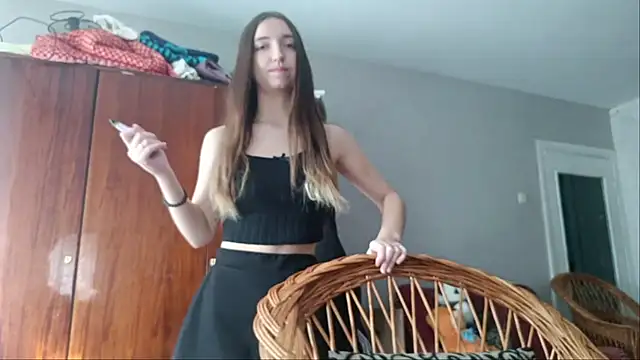 WynonaFarhat