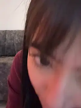 Hinata_3's Live XXX Chat