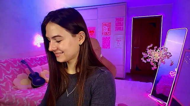 luna_lust_212n Live XXX chat