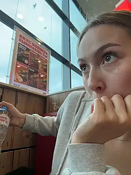 Coconut_milk - Jumping boobs in bra in Burger King