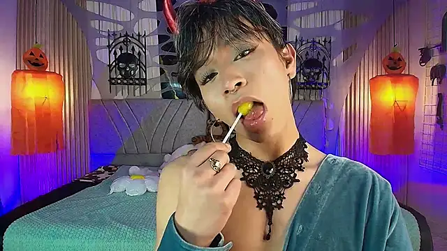 cococumps live XXX chat