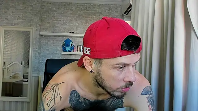 JonahShaw Chat XXX live