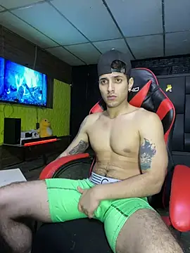 AlessandroAGT Webcam Show