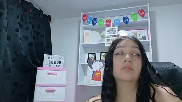 KOREN_JALAA Chat XXX in diretta