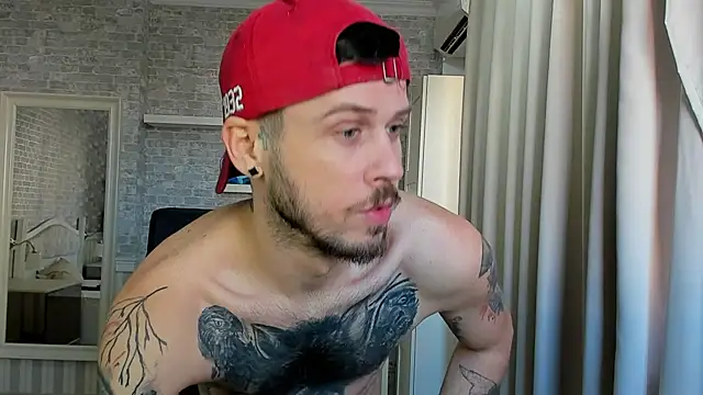 Онлайн чат XXX JonahShaw