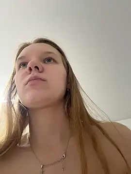 Ketitull - TOPLESS