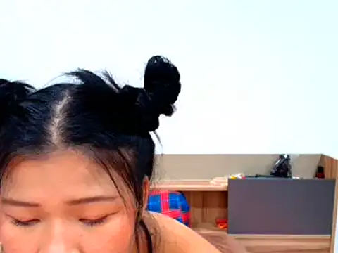 jhon_gade Adlı Modelin Canlı XXX Sohbeti