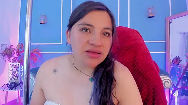 Chat +18 de TaraTaylorr ao vivo