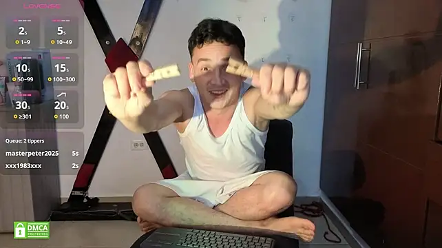 GoldenBoyDuo live XXX chat