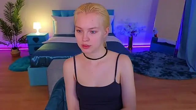 HannahHolliss Chat XXX live