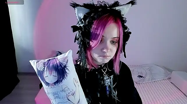 Hikkacat Chat XXX live