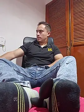 TouchDaddy4 – Naživo XXX chat