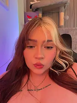 Daniela_ruizz: απευθείας συνομιλία ΧΧΧ