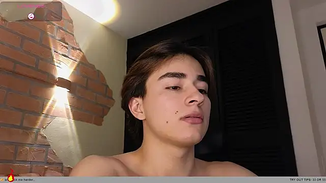 Czat XXX na żywo – Connorr_01