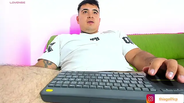 thiago__cp01 Adlı Modelin Canlı XXX Sohbeti