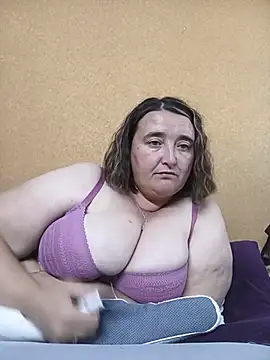LiluHot Adlı Modelin Canlı XXX Sohbeti