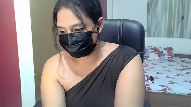 Scarlet_Ivory - Naked Sloppy Blowjob