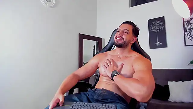צ'אט XXX בשידור חי של Justin_kingX7