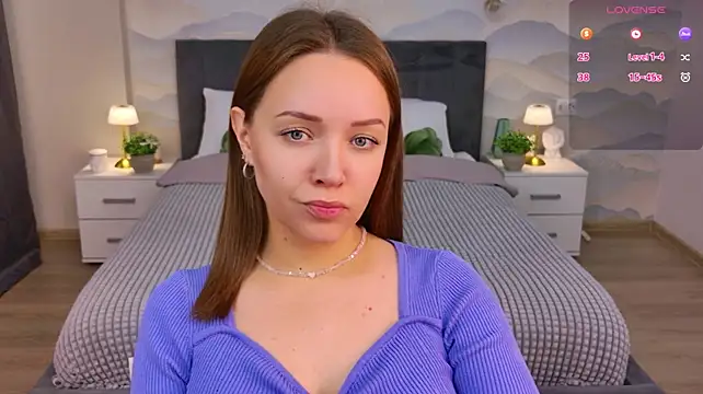 Chloe_Sapphire Live XXX-Chat