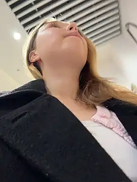 -NaughtyAngel- - STAY DOGGY AND MASSAGE PUSSY