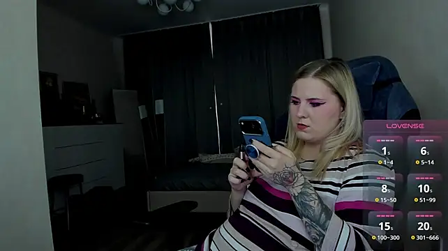 Olivia_Munk - hey^^