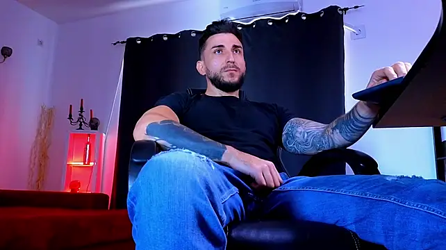 MightyAaron66 Chat XXX live